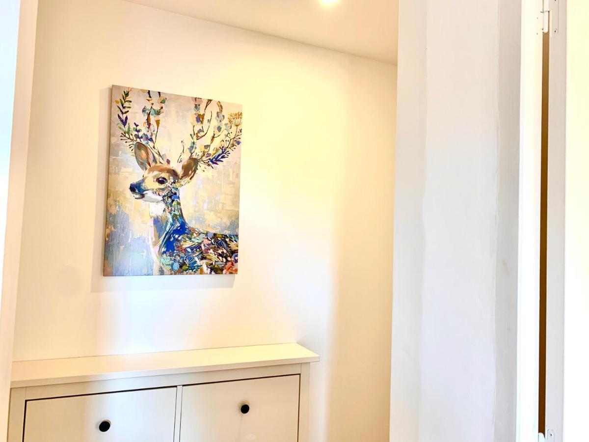 Jade Apartment